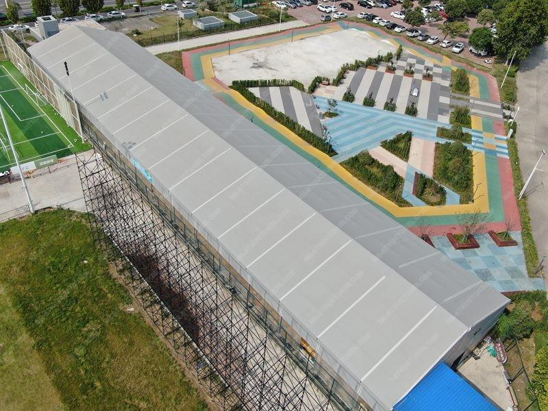 Carpa para pista deportiva con estructura de aluminio