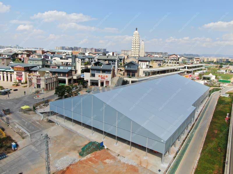 Carpa industrial tipo hangar alemana de PVC de 50x90 m, de gran tamaño, para almacén o perchero.