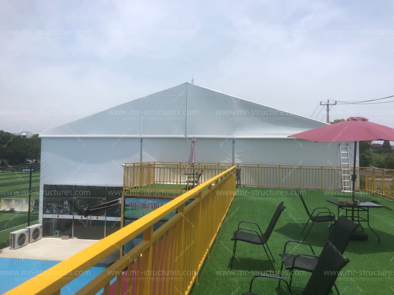 aluminum frame tent installation site